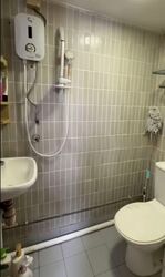 Lucky Plaza (D9), Apartment #583679631